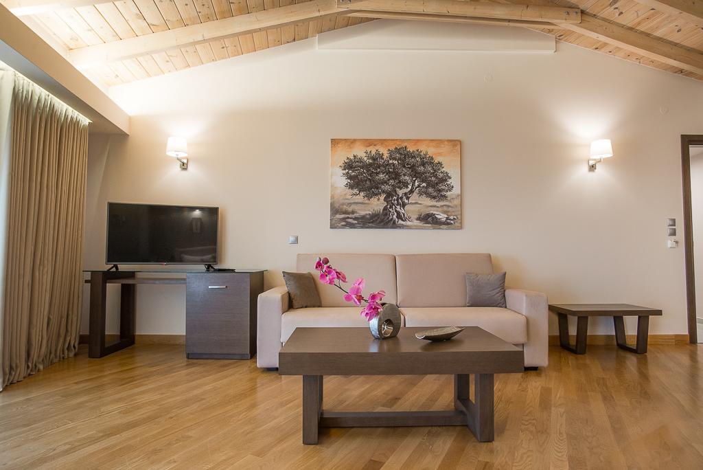 Nepheli Hotel Кастросикия Екстериор снимка