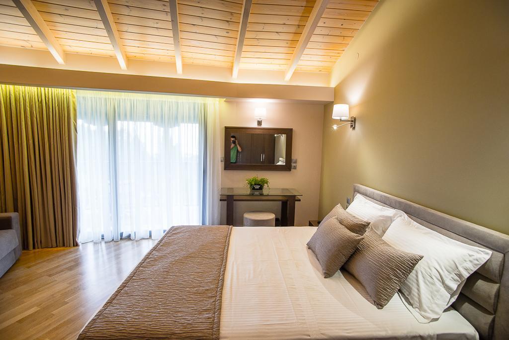 Nepheli Hotel Кастросикия Екстериор снимка