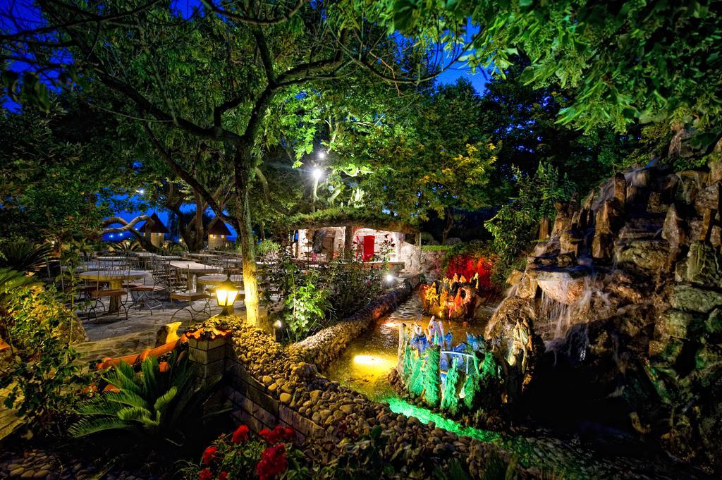 Nepheli Hotel Кастросикия Екстериор снимка